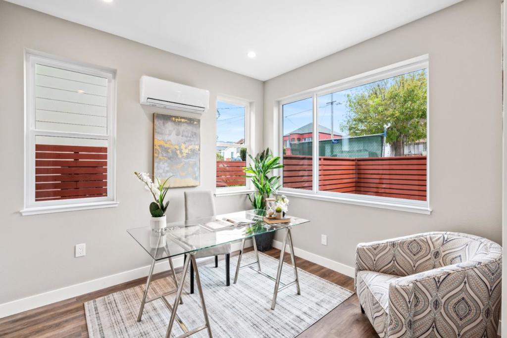 South San Francisco, California, 94080, United States, 4 Bedrooms Bedrooms, ,4 BathroomsBathrooms,Residential,For Sale,2034124