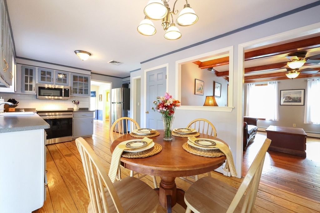 Medway, Massachusetts, 02053, United States, 4 Bedrooms Bedrooms, ,3 BathroomsBathrooms,Residential,For Sale,1991004