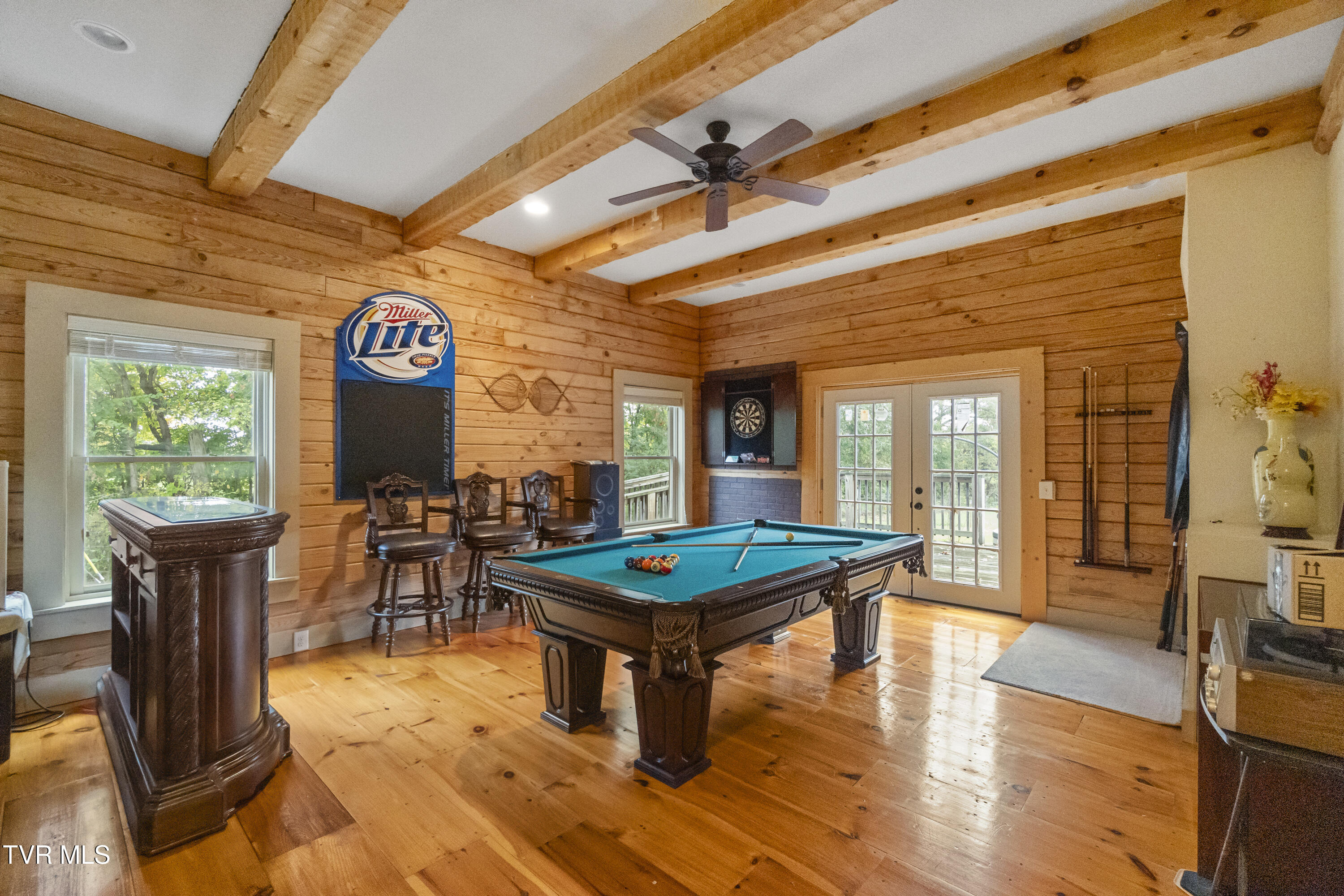 Greeneville, Tennessee, 37745, United States, 5 Bedrooms Bedrooms, ,4 BathroomsBathrooms,Residential,For Sale,1981962