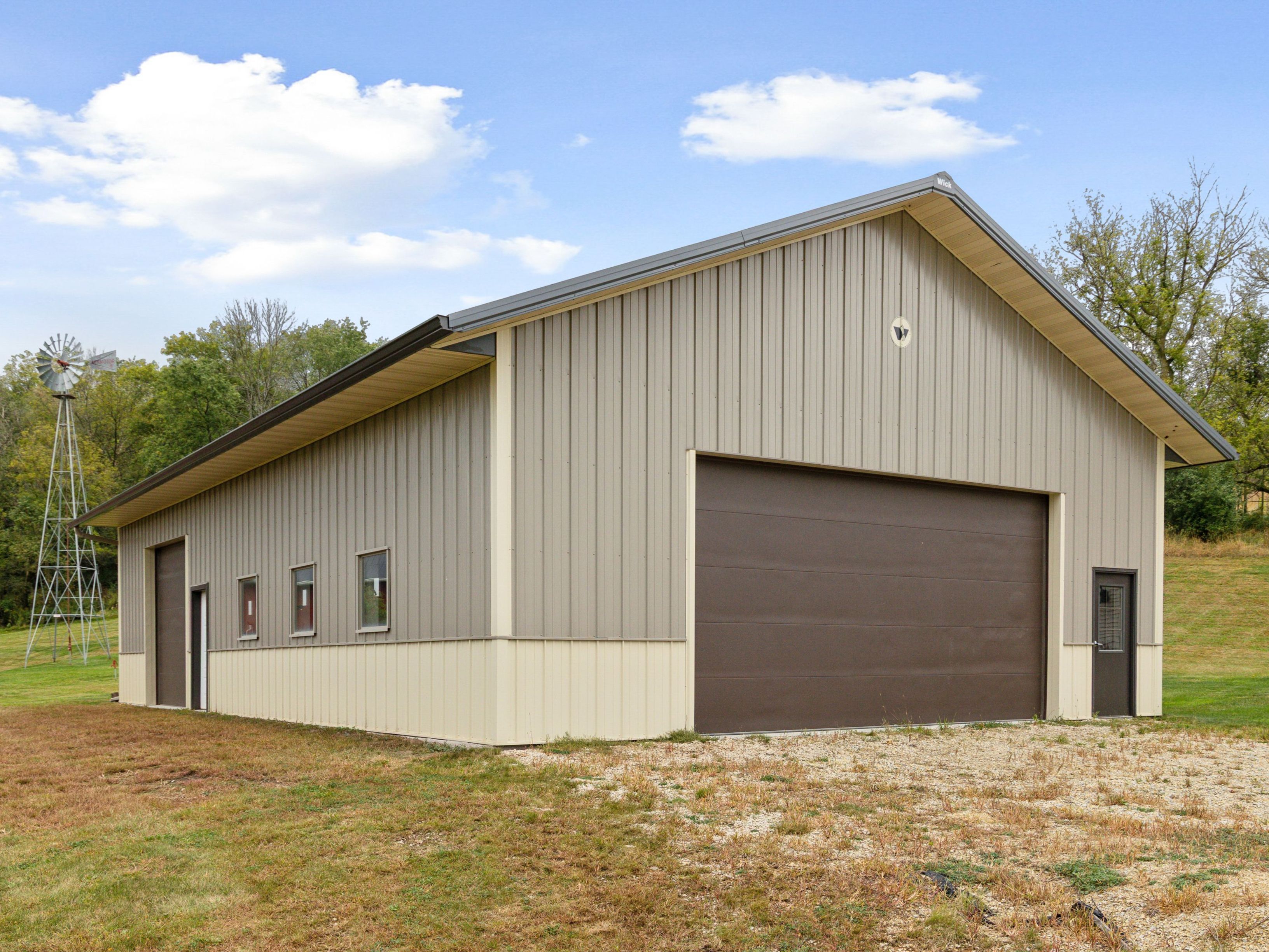  Wooded Rural Retreat with Room to Grow - 物件實景