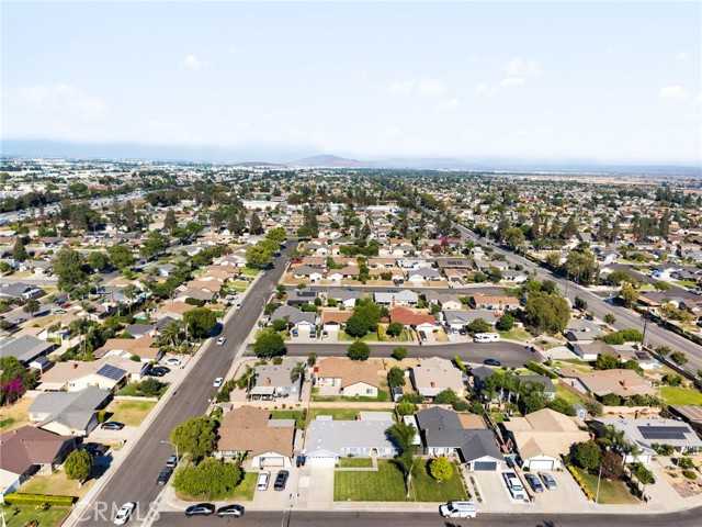 Ontario, California, 91761, United States, 4 Bedrooms Bedrooms, ,2 BathroomsBathrooms,Residential,For Sale,1976120