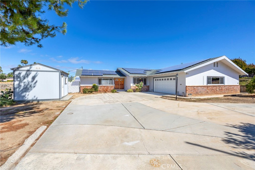 Hemet, California, 92544, United States, 3 Bedrooms Bedrooms, ,2 BathroomsBathrooms,Residential,For Sale,1983070