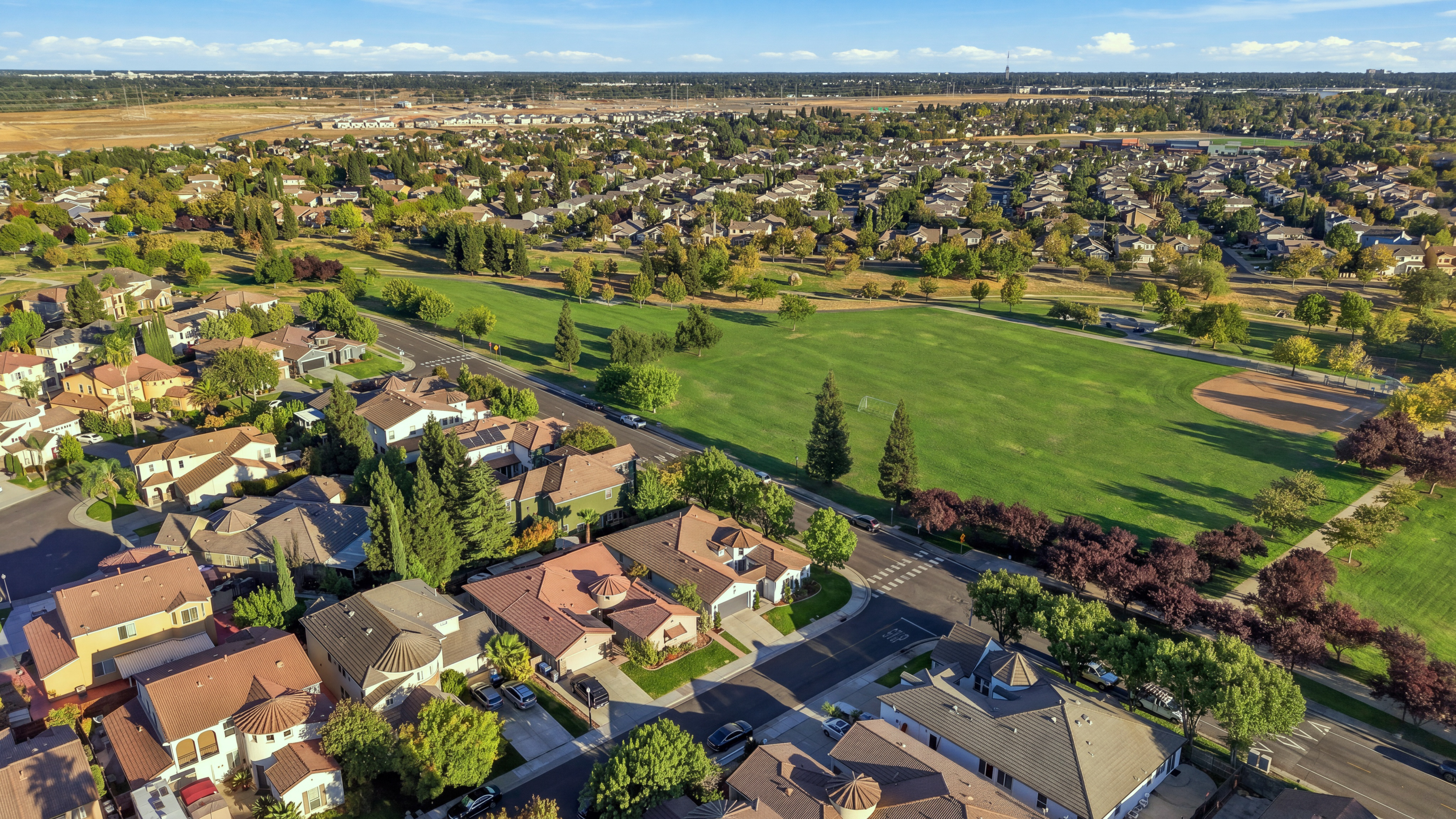  5602 Pop Becker Street, Sacramento, CA 95835 - 物件實景