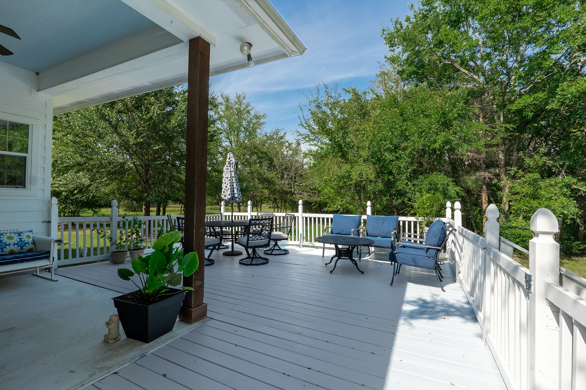 Bryan, Texas, 77808, United States, 3 Bedrooms Bedrooms, ,2 BathroomsBathrooms,Residential,For Sale,1986315