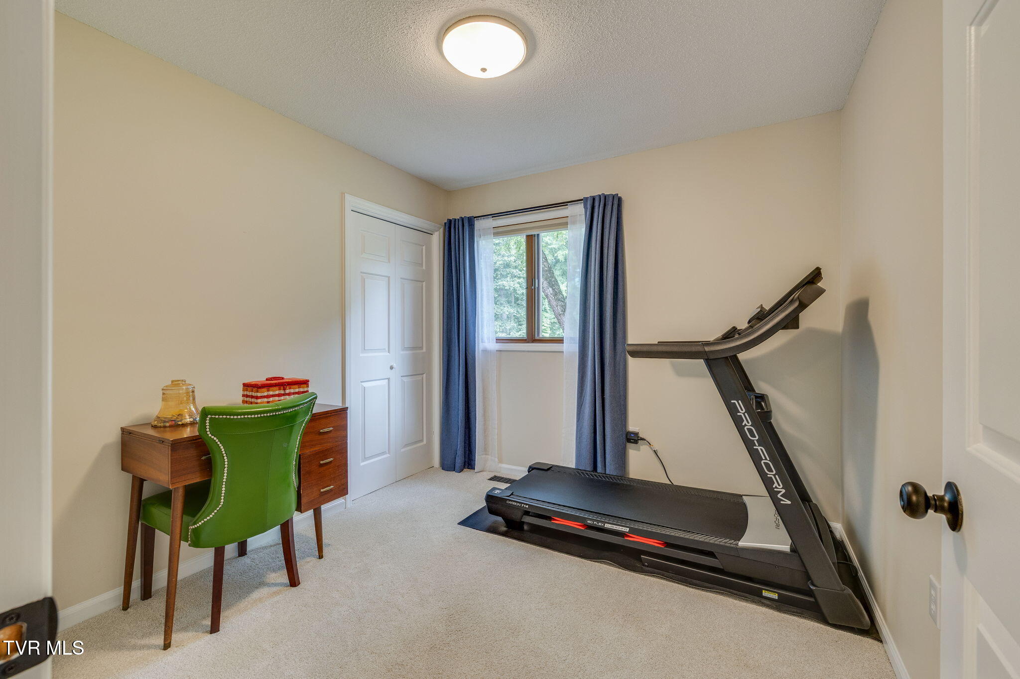 Kingsport, Tennessee, 37663, United States, 5 Bedrooms Bedrooms, ,3 BathroomsBathrooms,Residential,For Sale,1878184
