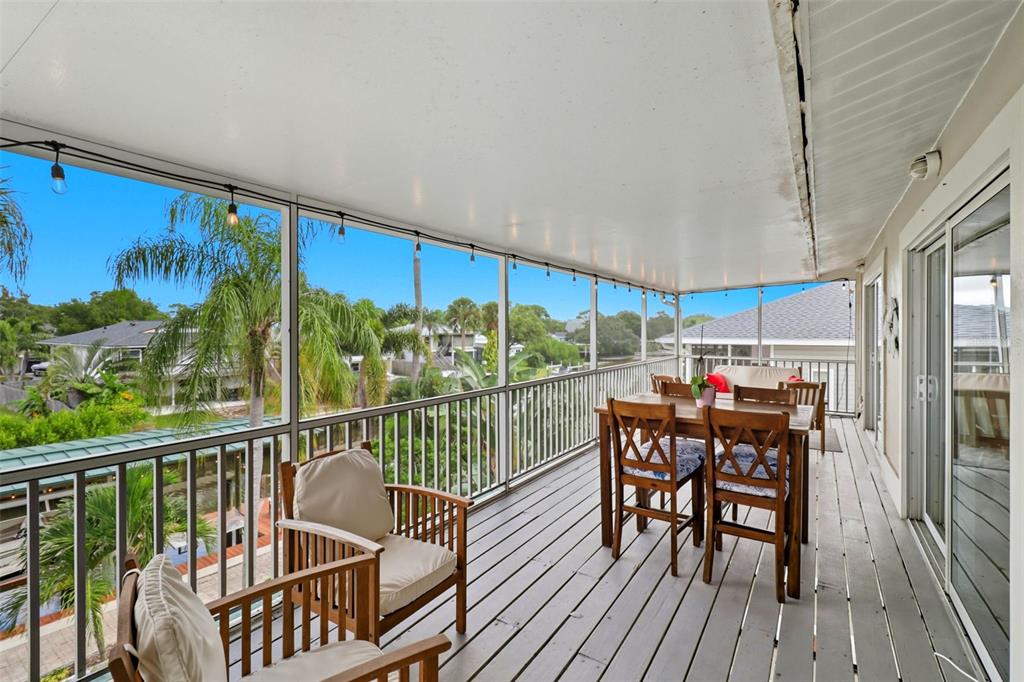 Palm Harbor, Florida, 34683, United States, 4 Bedrooms Bedrooms, ,4 BathroomsBathrooms,Residential,For Sale,1989104