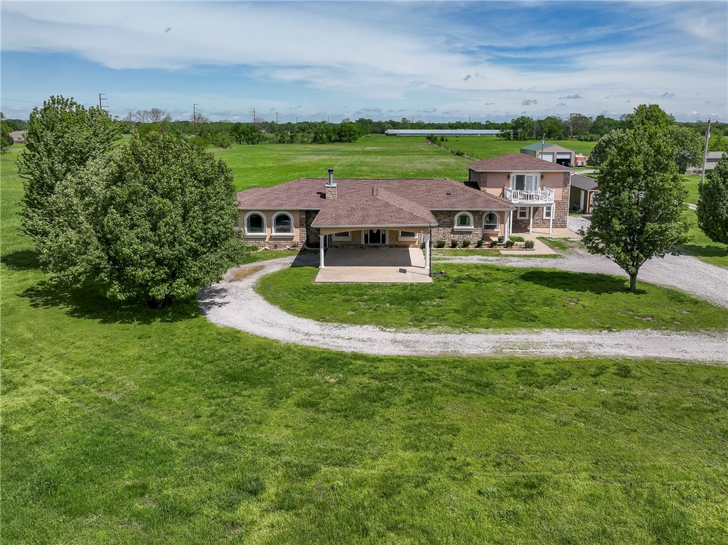 Gentry, Arkansas, 72734, United States, 5 Bedrooms Bedrooms, ,3 BathroomsBathrooms,Residential,For Sale,1778462