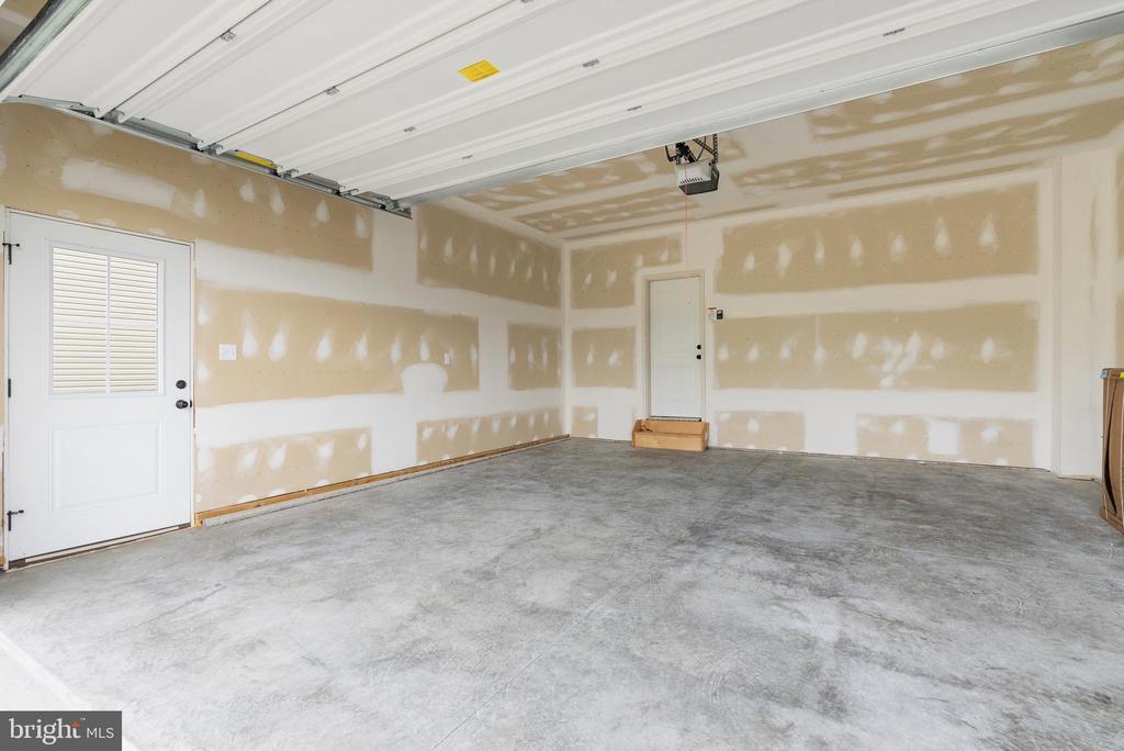 Boyce, Virginia, 22620, United States, 3 Bedrooms Bedrooms, ,3 BathroomsBathrooms,Residential,For Sale,1980169