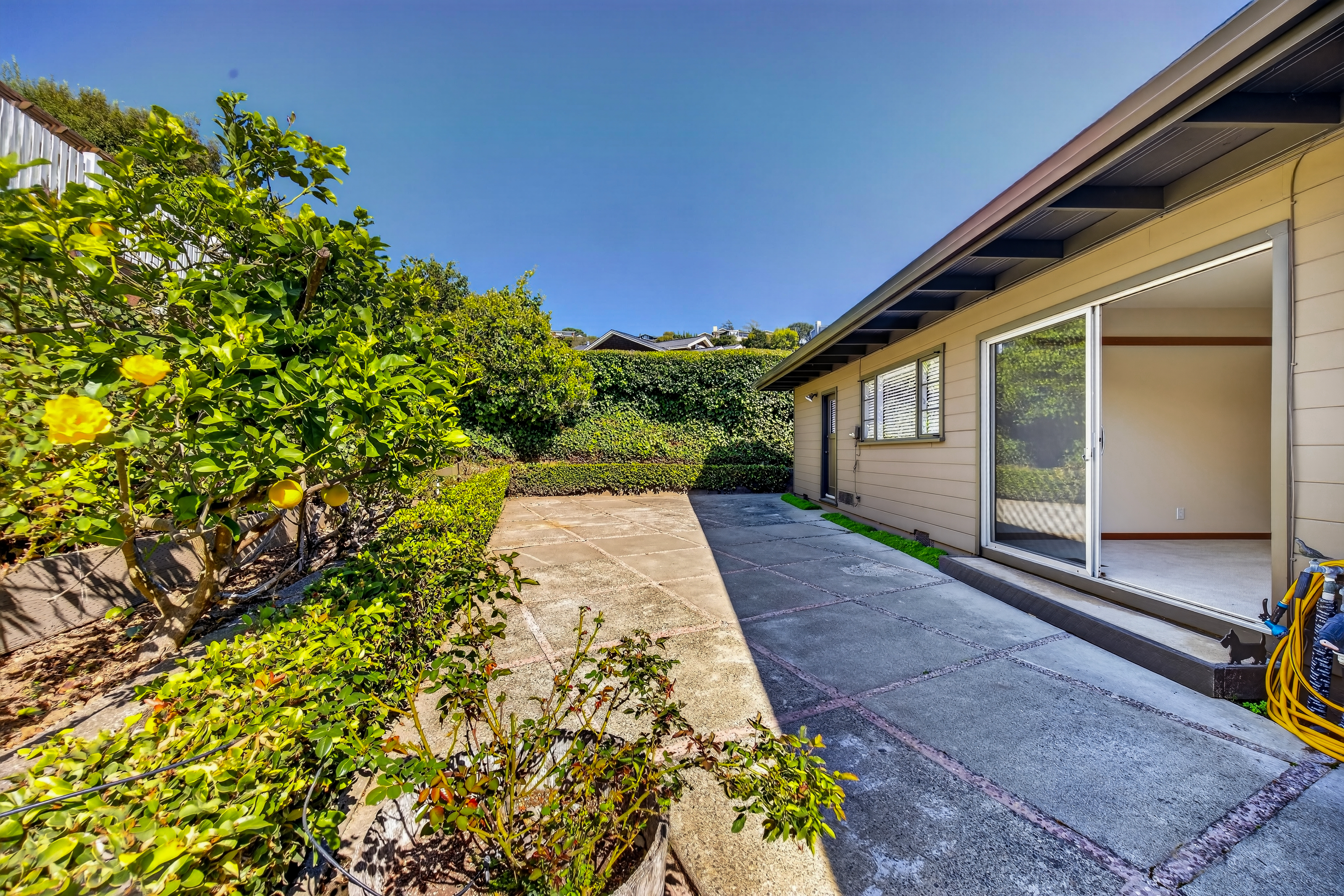  Mid-Century Character. Bay Views. A Rare Tiburon Opportunity - 物件實景
