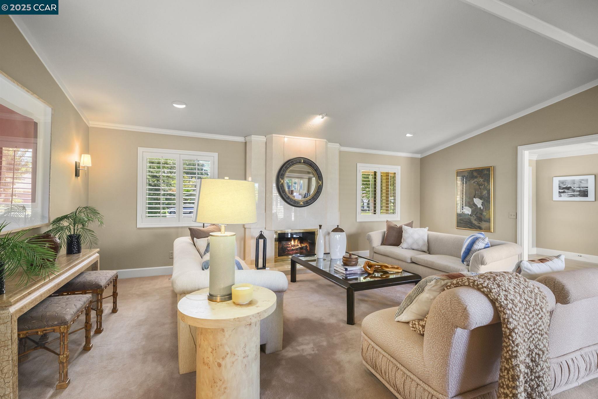 Walnut Creek, California, 94598, United States, 3 Bedrooms Bedrooms, ,3 BathroomsBathrooms,Residential,For Sale,1940979