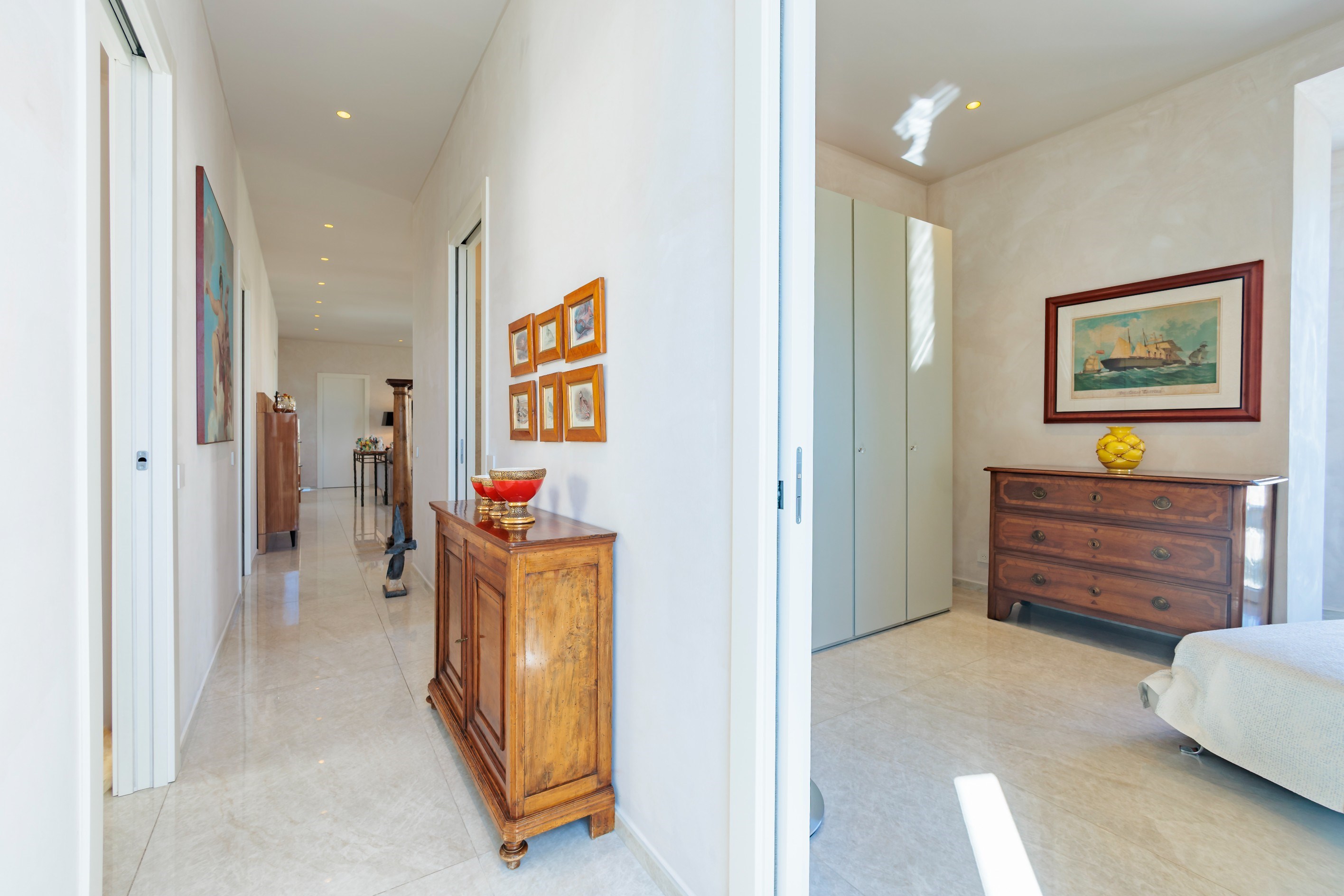  Luxury renovated apartment for sale in Menton, historic center with sea view - 物件實景