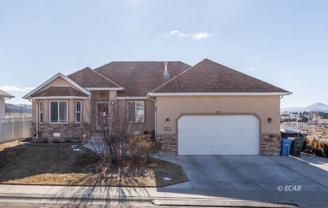Elko, Nevada, 89801, United States, 5 Bedrooms Bedrooms, ,3 BathroomsBathrooms,Residential,For Sale,1691636