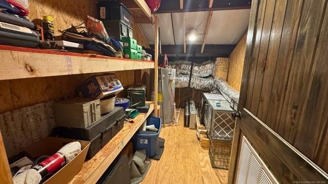 Hodgen, Oklahoma, 74939, United States, 4 Bedrooms Bedrooms, ,3 BathroomsBathrooms,Residential,For Sale,1979733