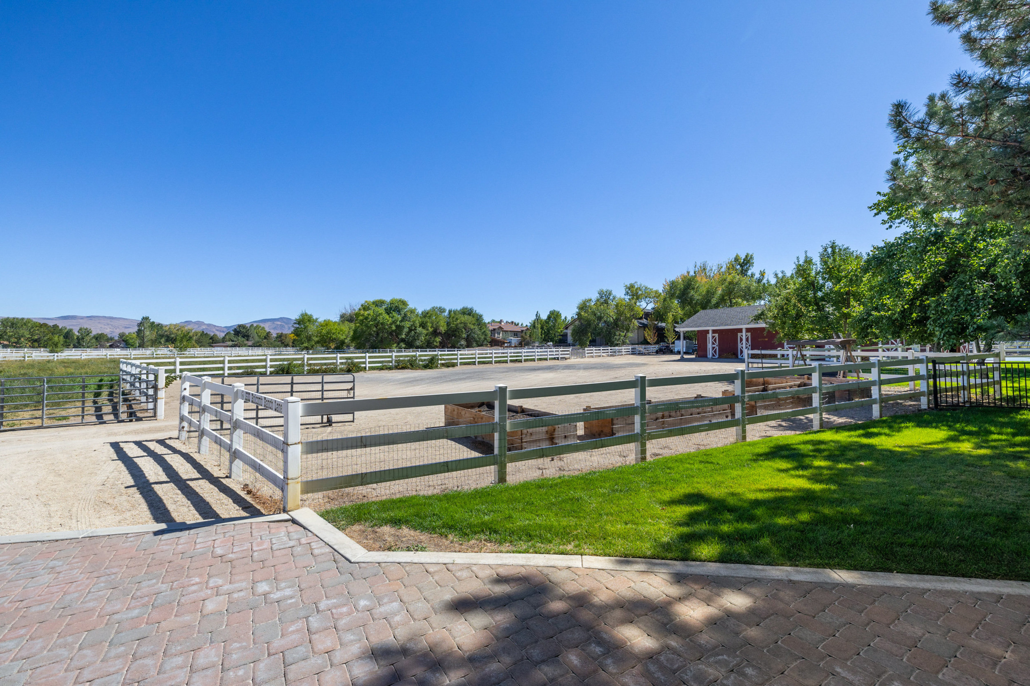  1500 Holcomb Ranch - 物件實景
