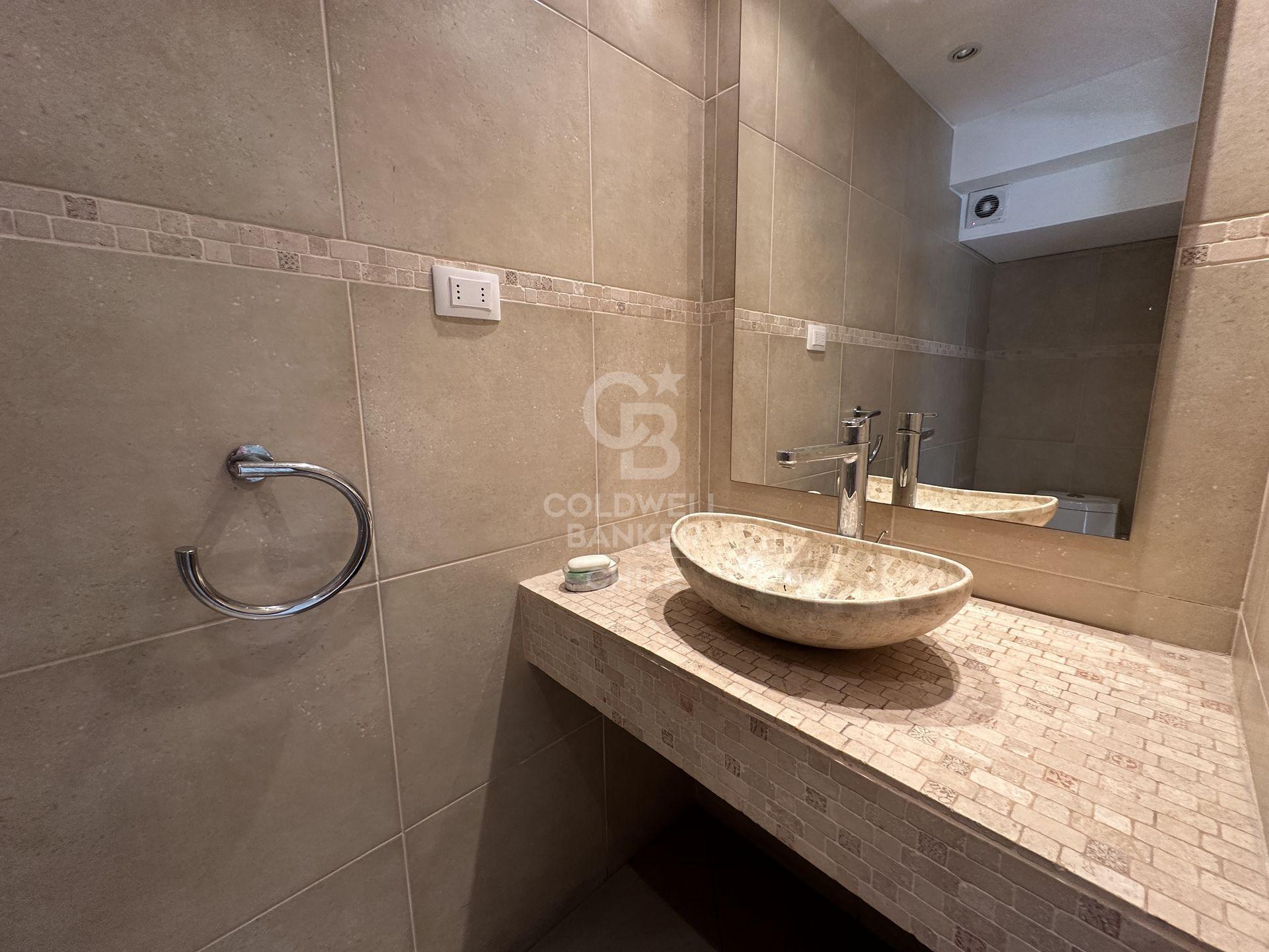 Viña Del Mar, Chile, 4 Bedrooms Bedrooms, ,4 BathroomsBathrooms,Residential,For Sale,1954964