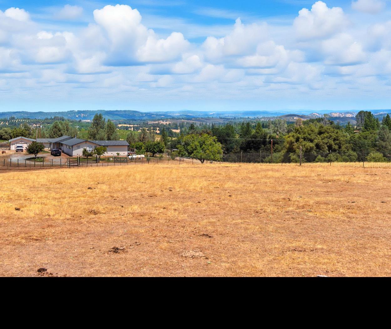 Somerset, California, 95684, United States, 3 Bedrooms Bedrooms, ,2 BathroomsBathrooms,Residential,For Sale,1901793
