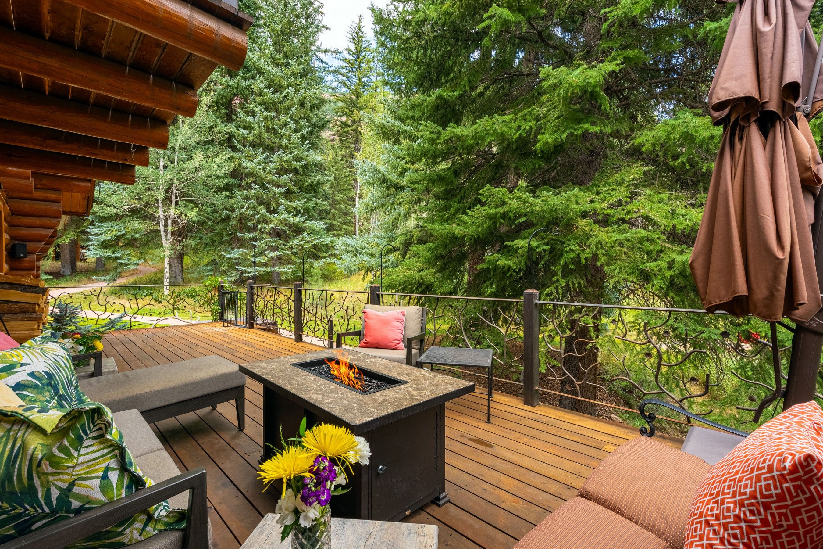  Private Mountain Escape on 32 Acres Near Redstone - 物件實景