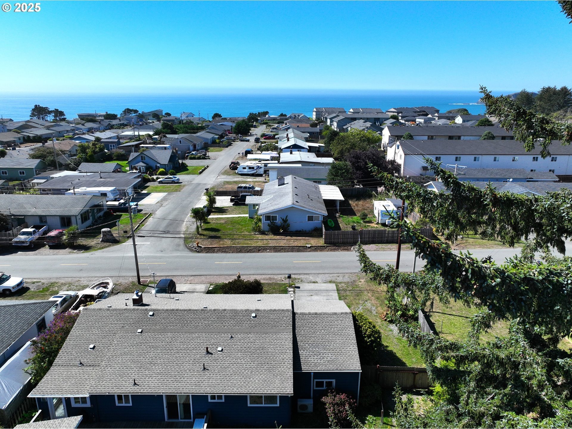 Brookings, Oregon, 97415, United States, 3 Bedrooms Bedrooms, ,3 BathroomsBathrooms,Residential,For Sale,1974179