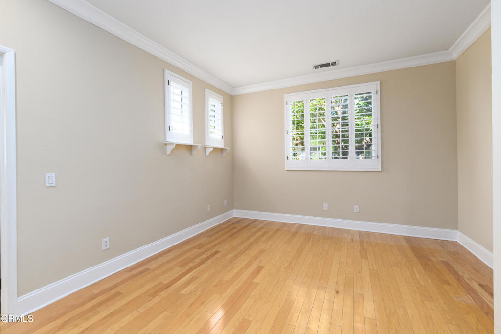 Camarillo, California, 93012, United States, 2 Bedrooms Bedrooms, ,2 BathroomsBathrooms,Residential,For Sale,1981052