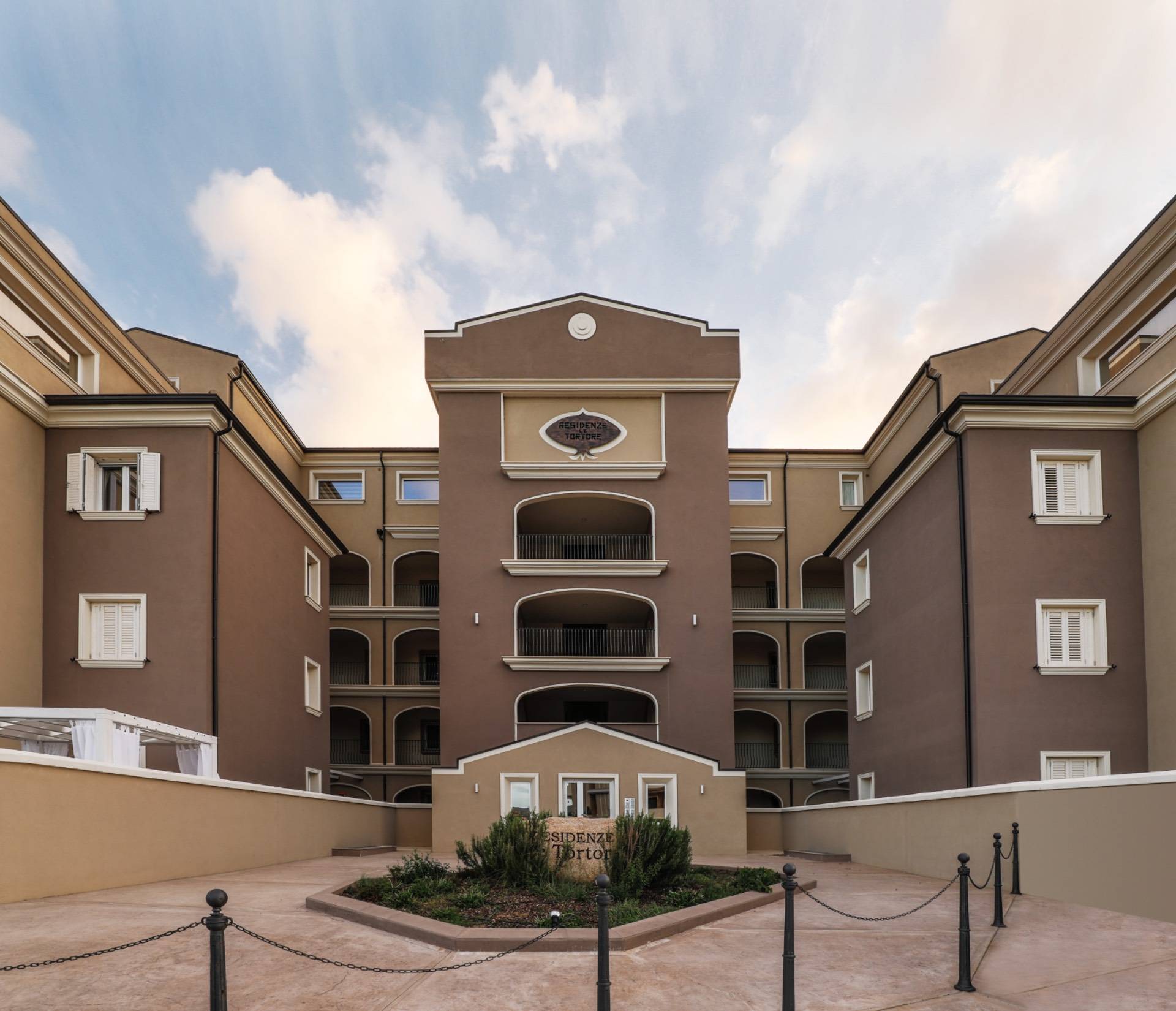 Olbia, Sassari, IT, 3 Bedrooms Bedrooms, ,4 BathroomsBathrooms,Residential,For Sale,1684630