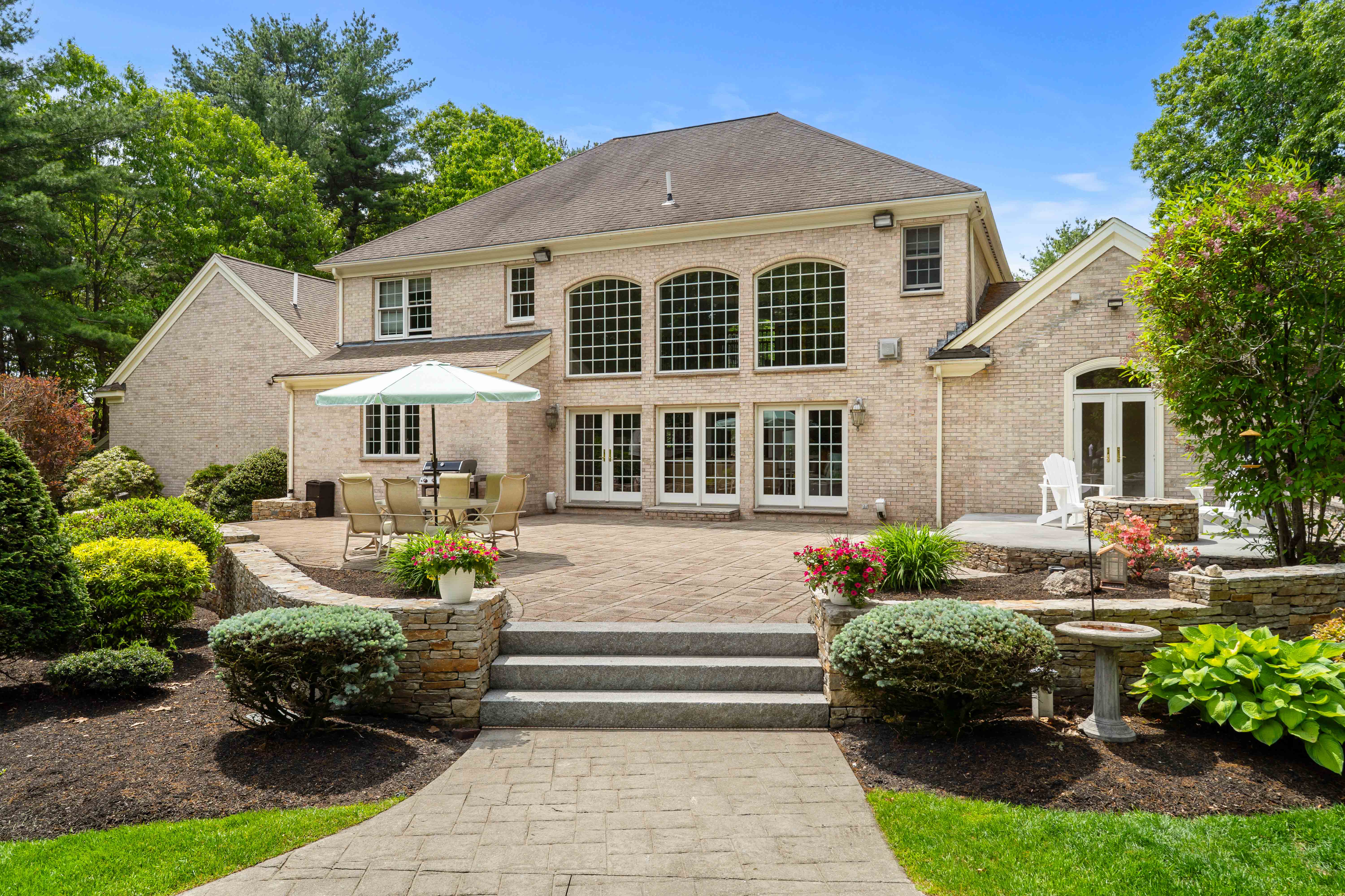  9 Fiorenza Drive, Wilmington, MA, 01887 - 物件實景
