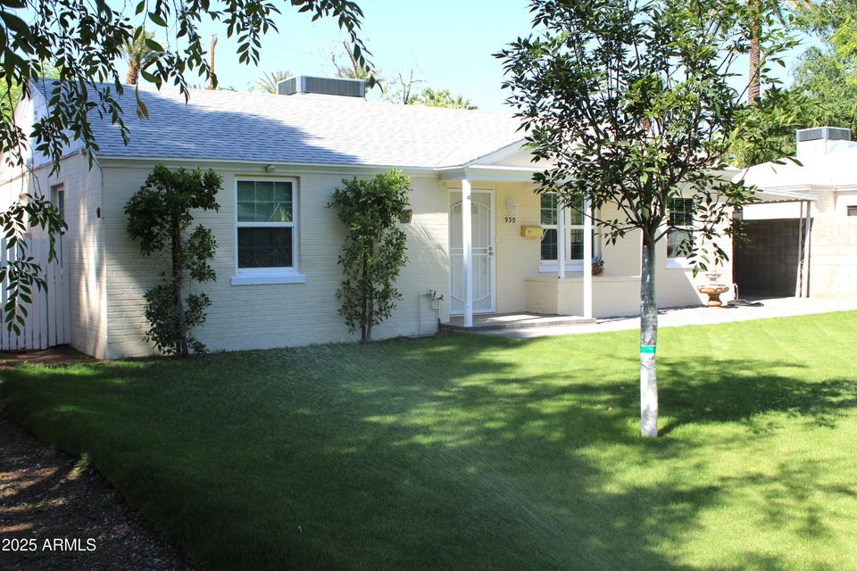 Phoenix, Arizona, 85013, United States, 3 Bedrooms Bedrooms, ,1 BathroomBathrooms,Residential,For Sale,1851751