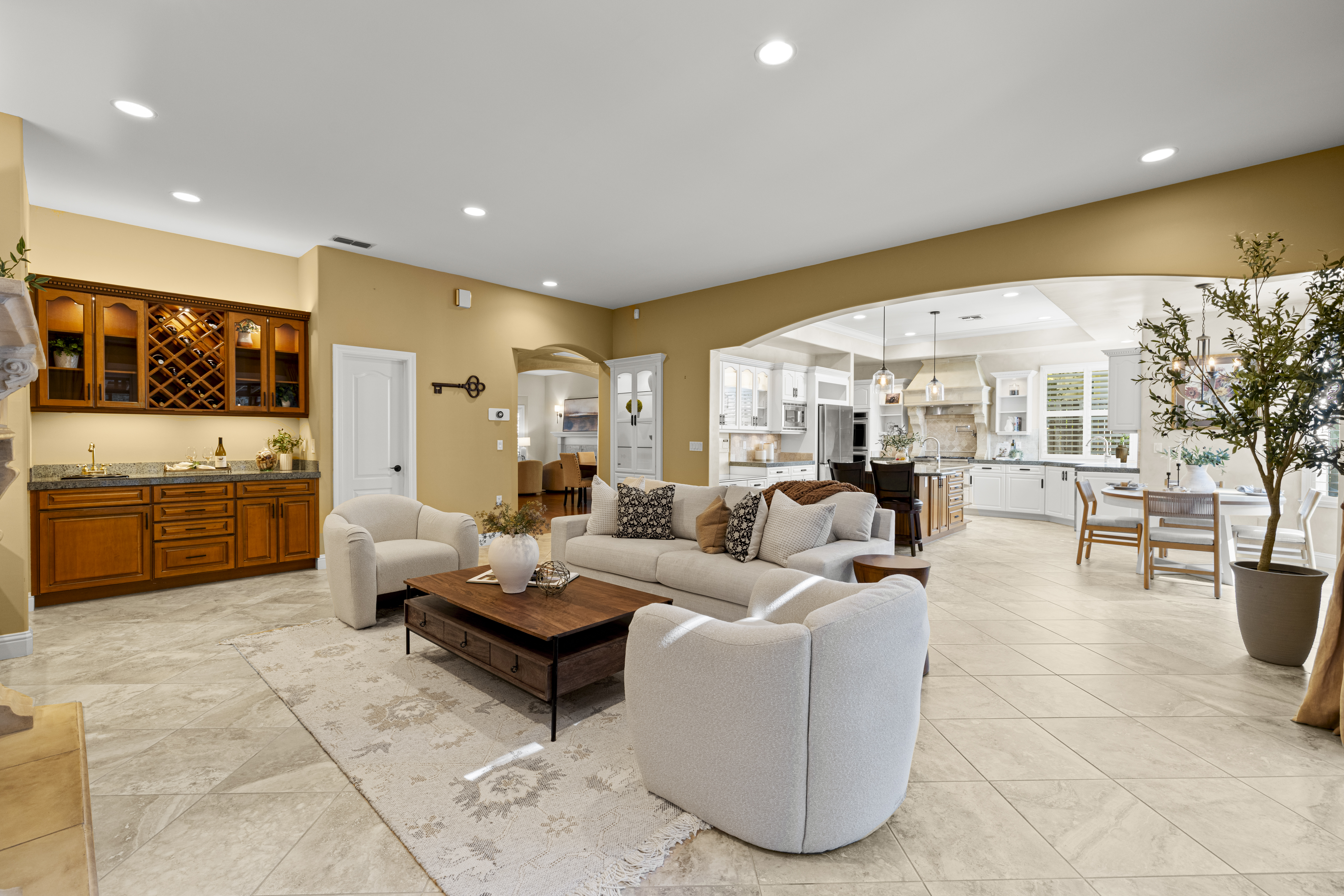  5101 Embassy Lane, Fair Oaks, CA 95628 - 物件實景