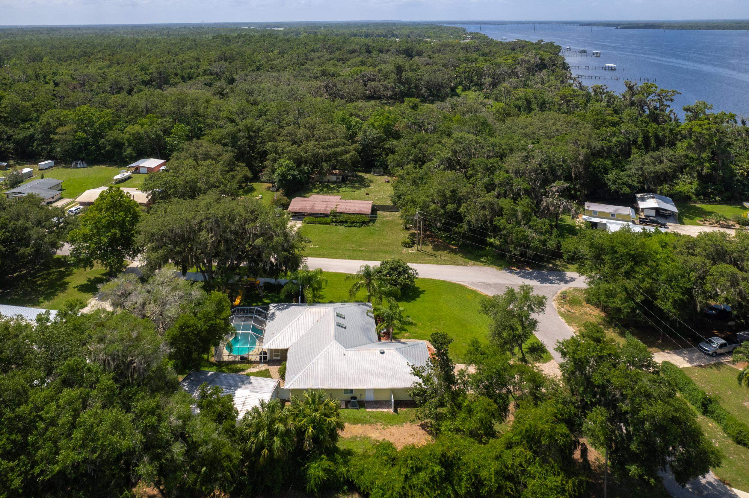 East Palatka, Florida, 32131, United States, 3 Bedrooms Bedrooms, ,2 BathroomsBathrooms,Residential,For Sale,1983358