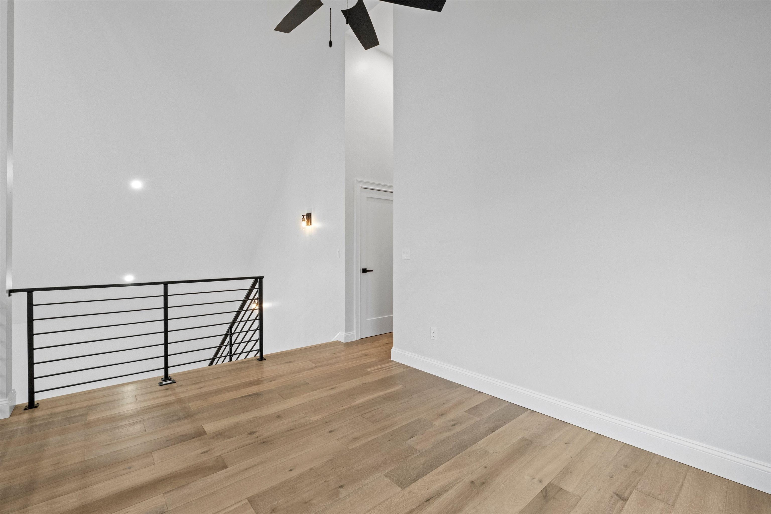 Thornton, New Hampshire, 03285, United States, 3 Bedrooms Bedrooms, ,3 BathroomsBathrooms,Residential,For Sale,1928868