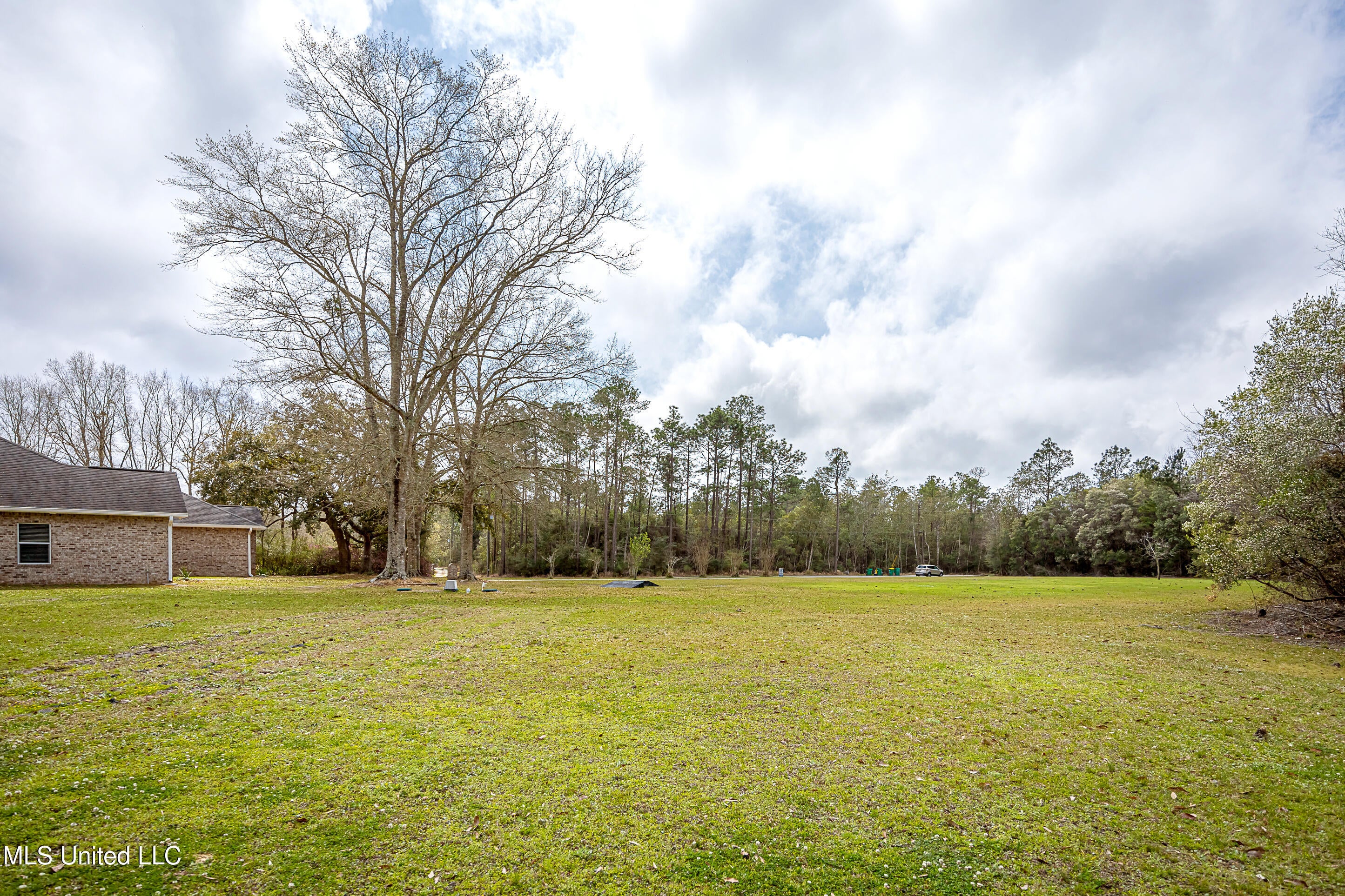 Vancleave, Mississippi, 39565, United States, 4 Bedrooms Bedrooms, ,2 BathroomsBathrooms,Residential,For Sale,1927401