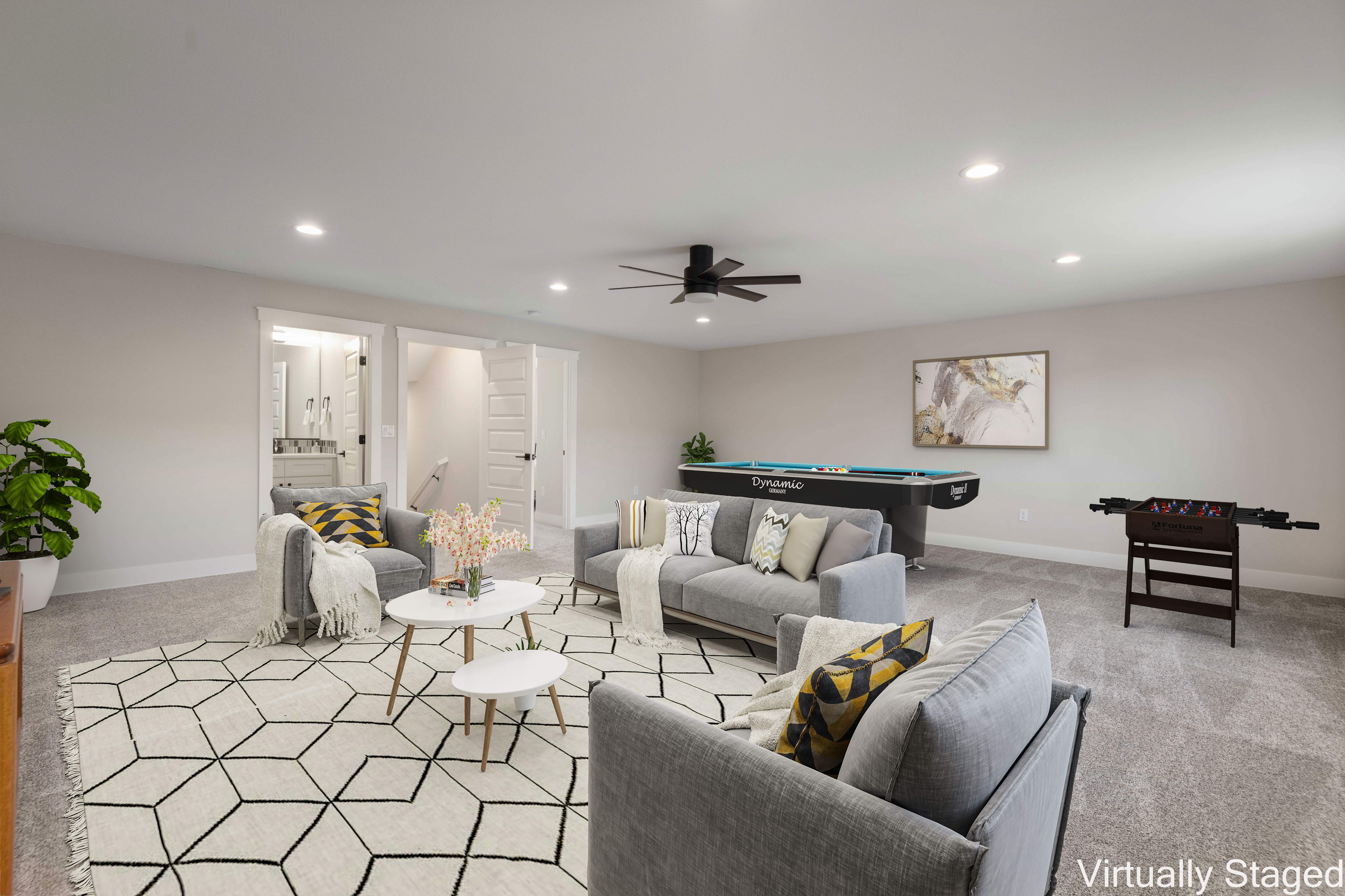  Extravagant, Luxury Living with 2,880 sq ft Garage - 物件實景
