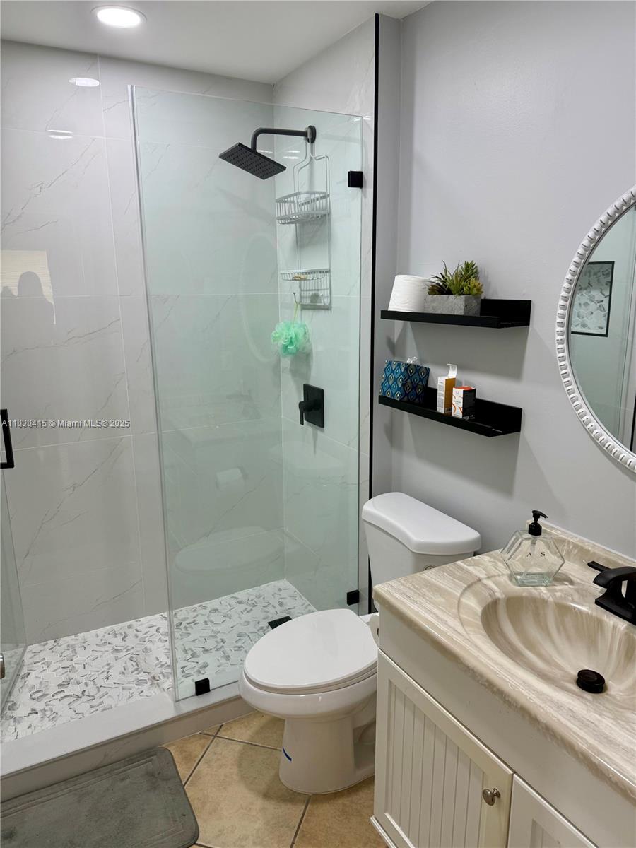 Pembroke Pines, Florida, 33029, United States, 4 Bedrooms Bedrooms, ,3 BathroomsBathrooms,Residential,For Sale,1890530