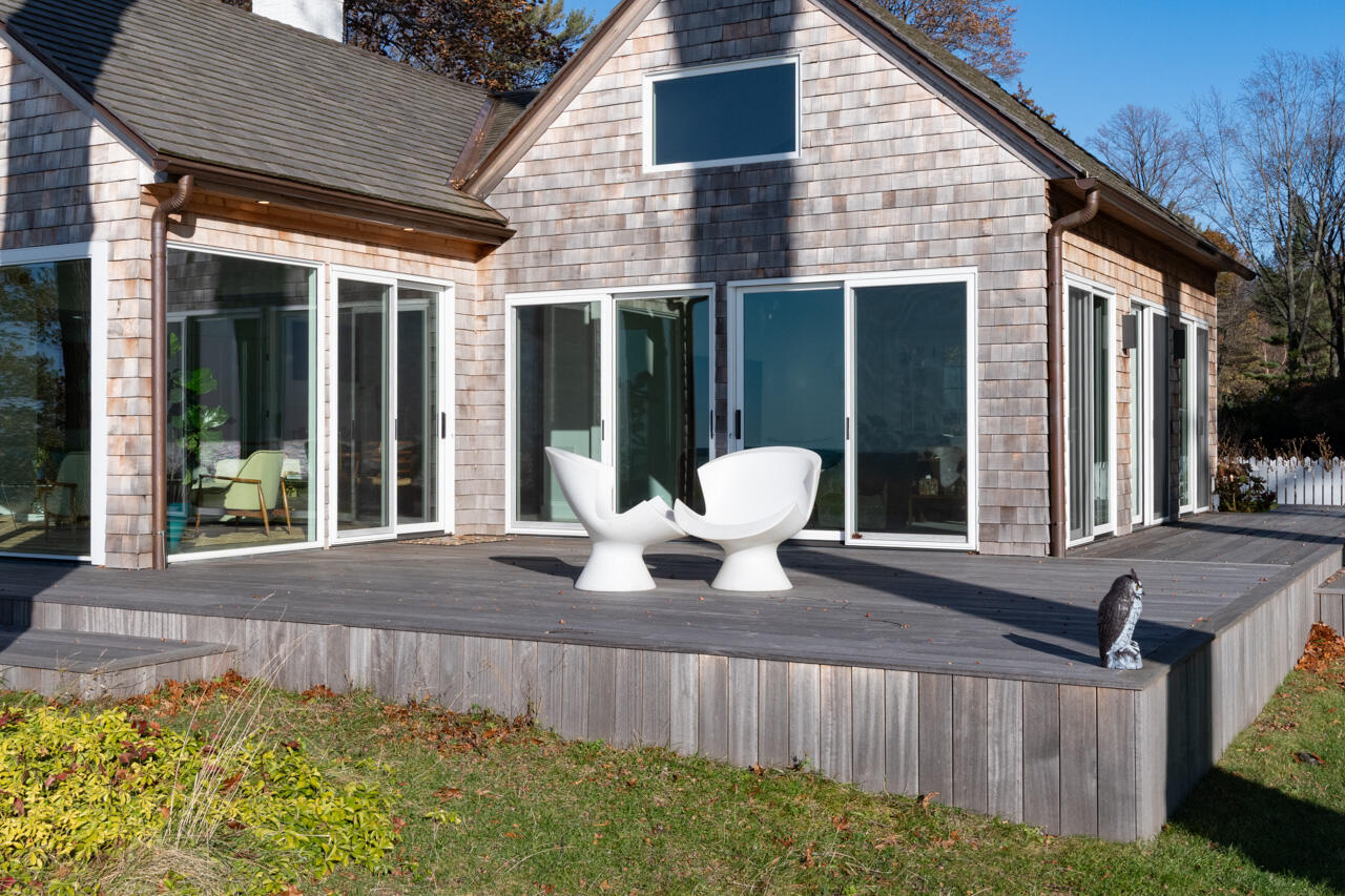 Fennville, Michigan, 49408, United States, 9 Bedrooms Bedrooms, ,10 BathroomsBathrooms,Residential,For Sale,1992421