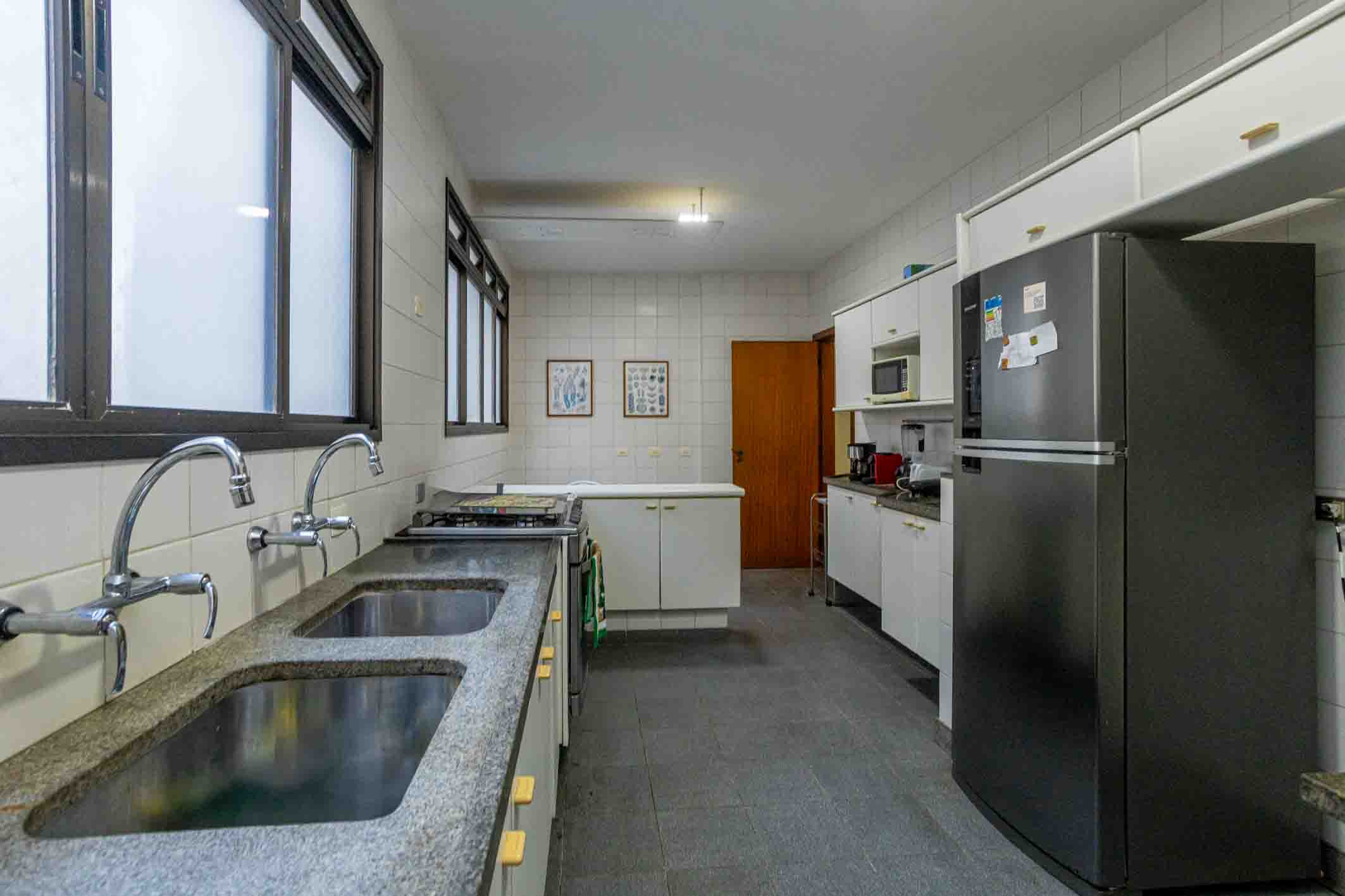  Apartment with Balcony and Four Bedrooms in the Ipanema Quadrilateral - 物件實景