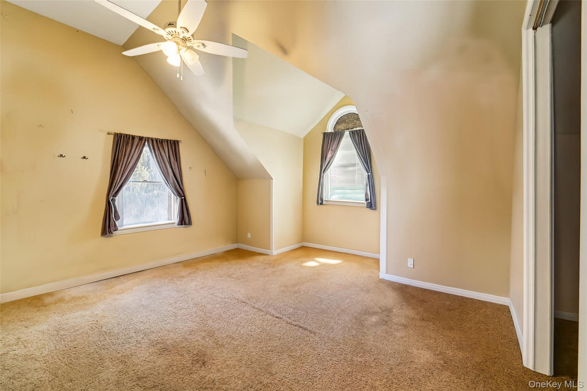 Washingtonville, New York, 10992, United States, 4 Bedrooms Bedrooms, ,4 BathroomsBathrooms,Residential,For Sale,2017576