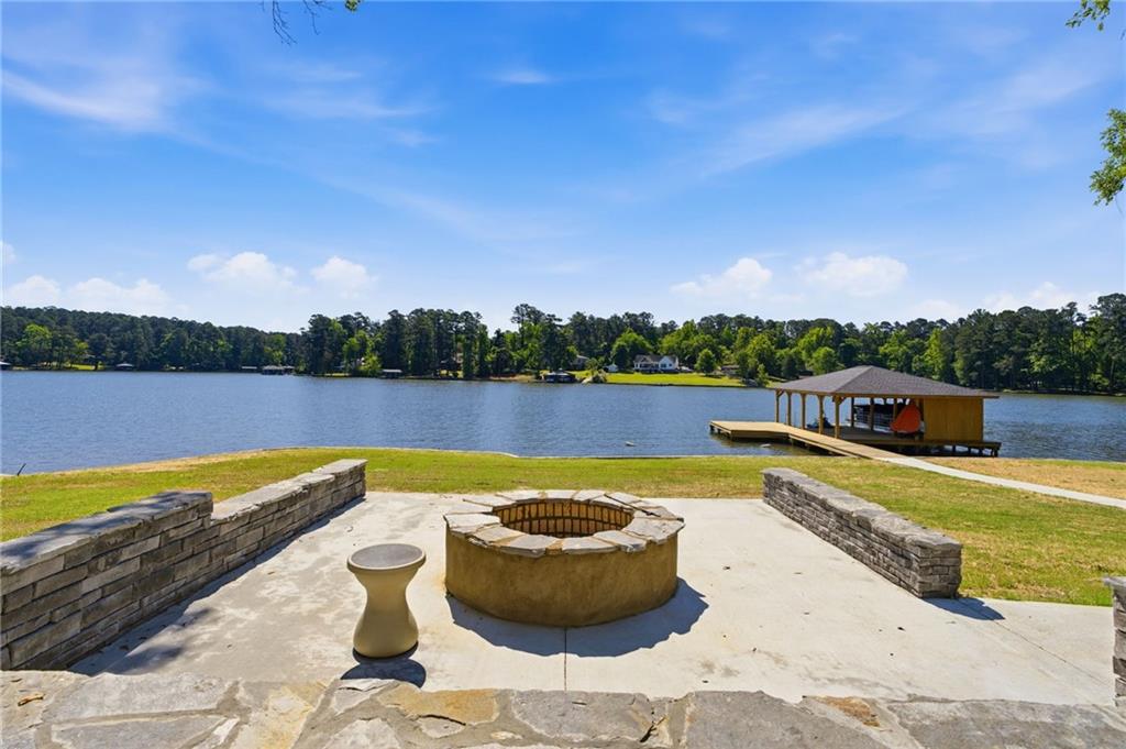 Milledgeville, Georgia, 31061, United States, 4 Bedrooms Bedrooms, ,4 BathroomsBathrooms,Residential,For Sale,2039885