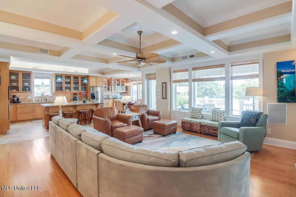 Gulfport, Mississippi, 39507, United States, 4 Bedrooms Bedrooms, ,3 BathroomsBathrooms,Residential,For Sale,1903526