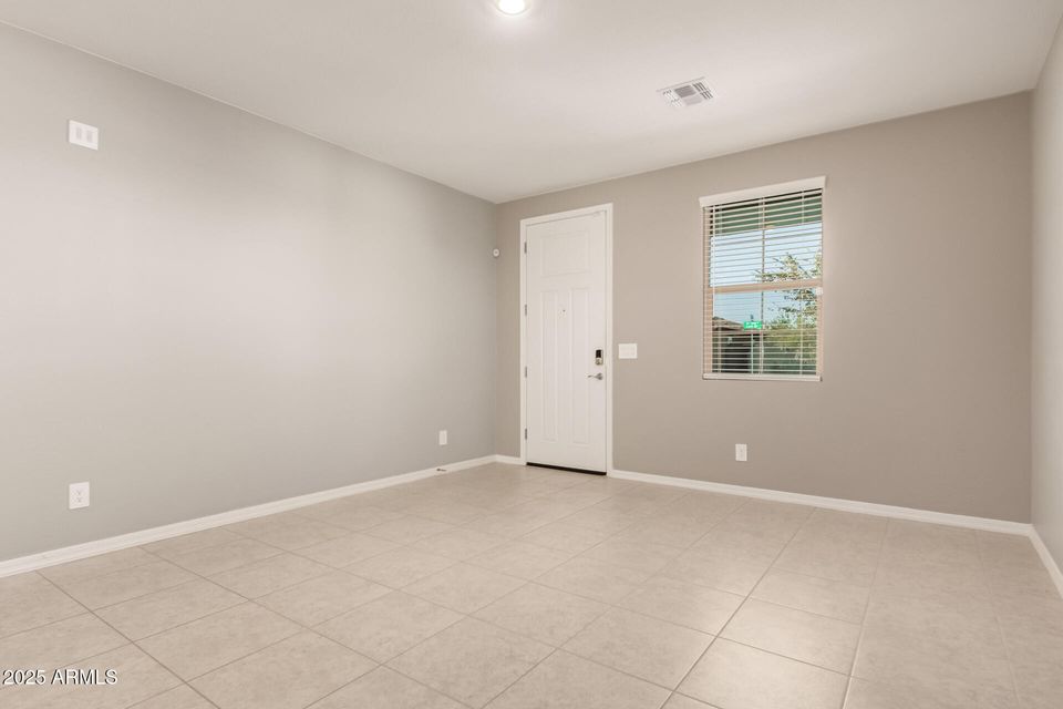 Tolleston, Arizona, 85353, United States, 4 Bedrooms Bedrooms, ,4 BathroomsBathrooms,Residential,For Sale,1975329