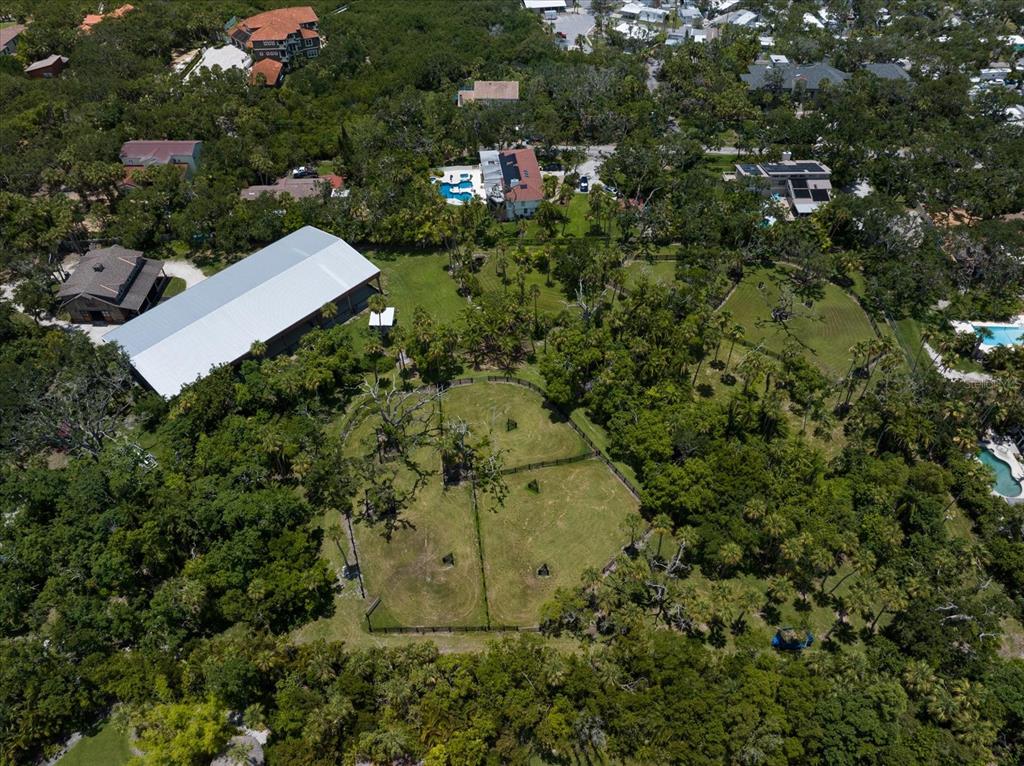 Largo, Florida, 33774, United States, 5 Bedrooms Bedrooms, ,7 BathroomsBathrooms,Residential,For Sale,1876225