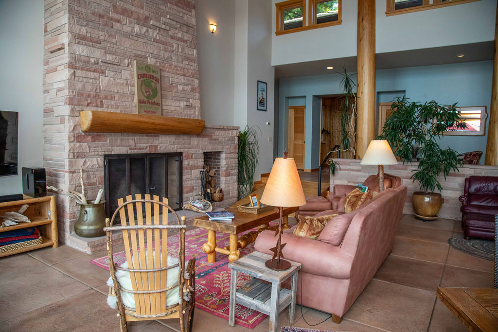 Hope, Idaho, 83836, United States, 3 Bedrooms Bedrooms, ,3 BathroomsBathrooms,Residential,For Sale,1975578