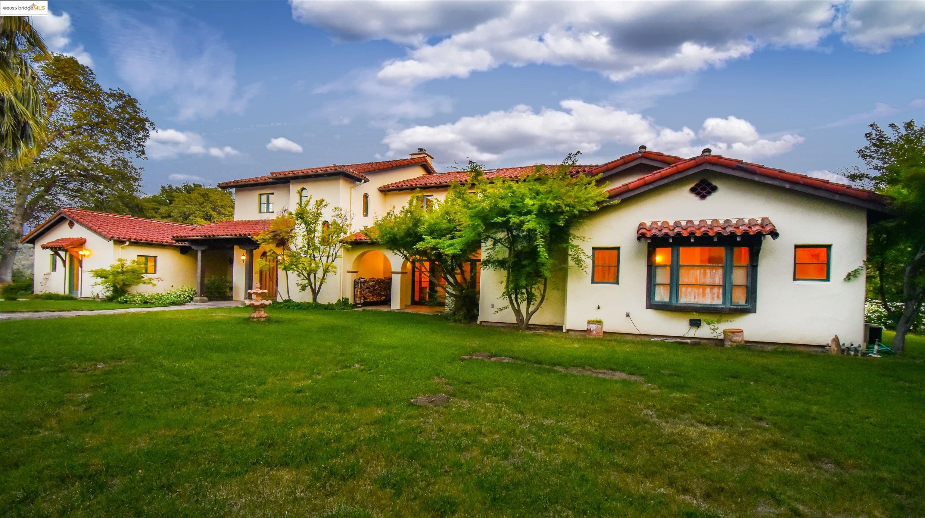 Sonora, California, 95370, United States, 4 Bedrooms Bedrooms, ,4 BathroomsBathrooms,Residential,For Sale,1846980