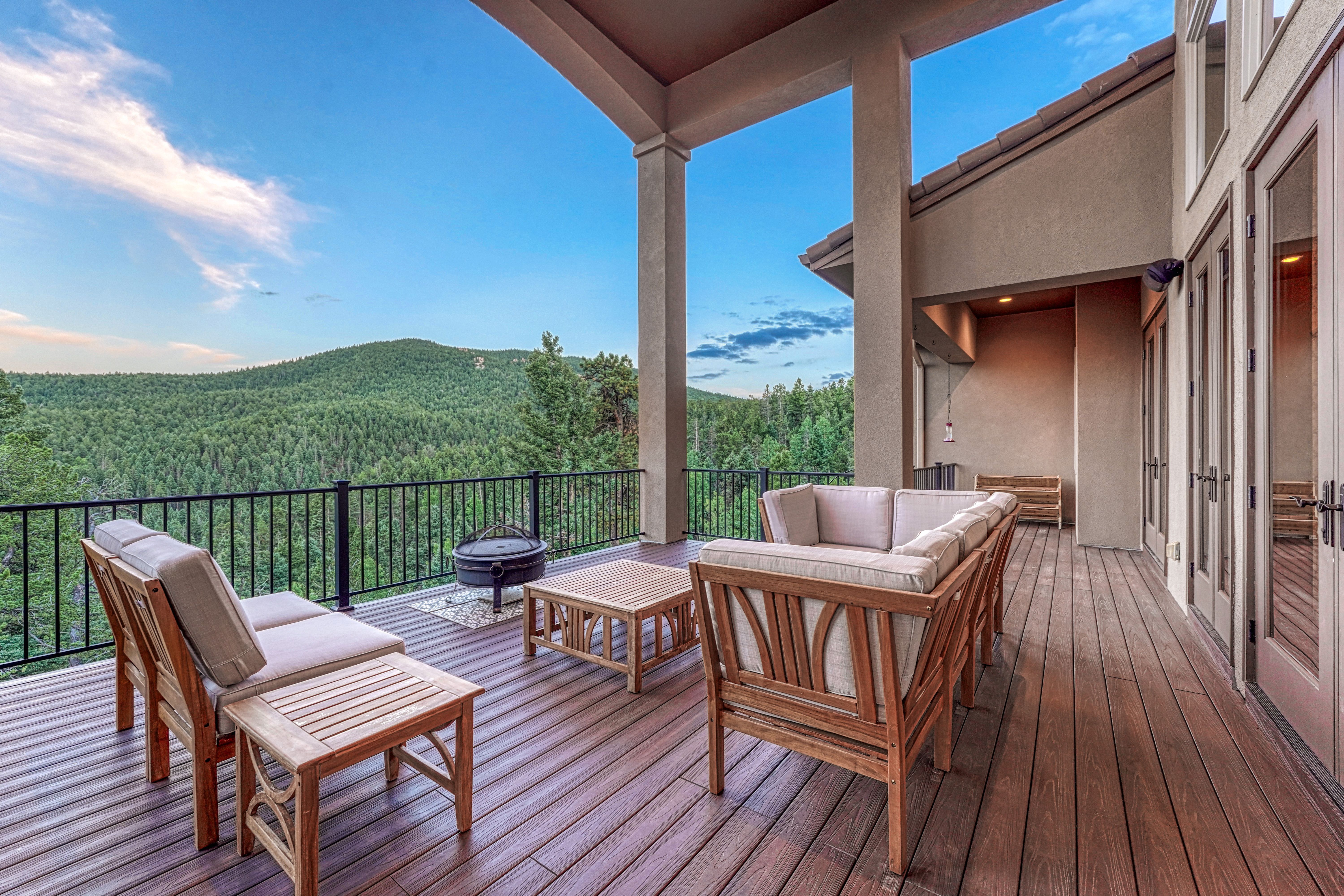  Luxury Retreat on 35 Acres - 物件實景