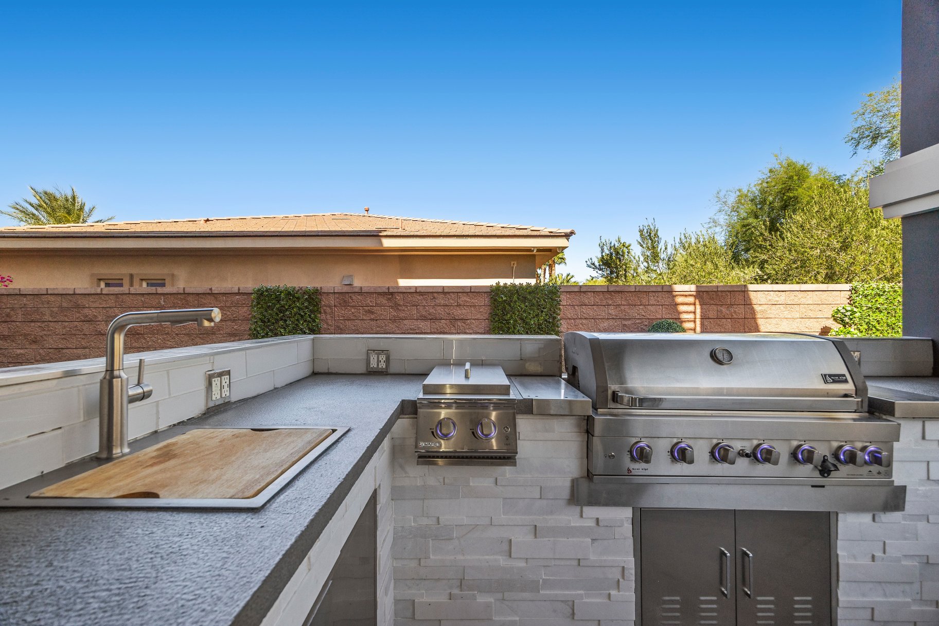  Elevated Custom Living in MacDonald Highlands with Views - 物件實景