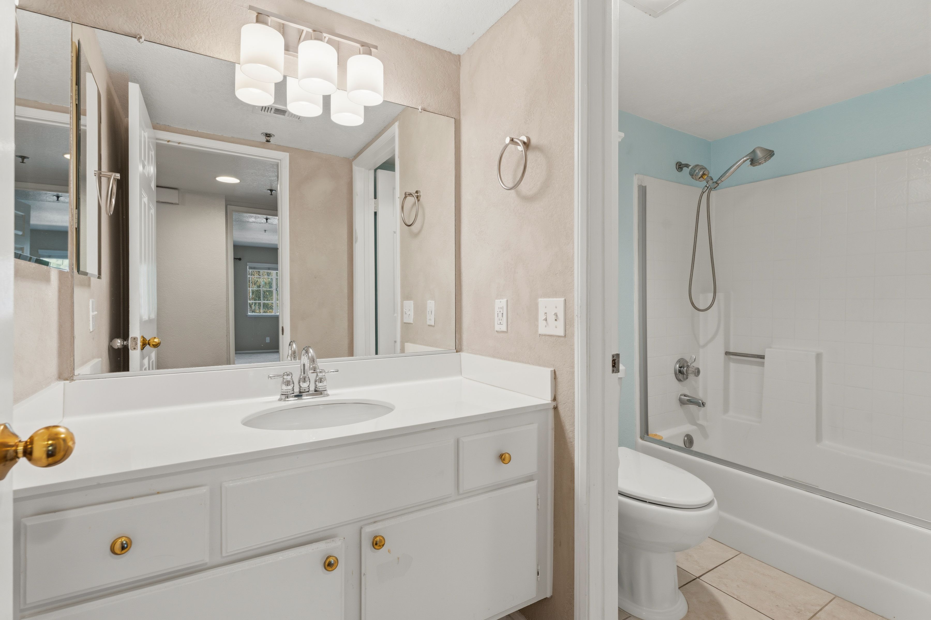  5728 Oak Bend Lane, 208, Oak Park - 物件實景