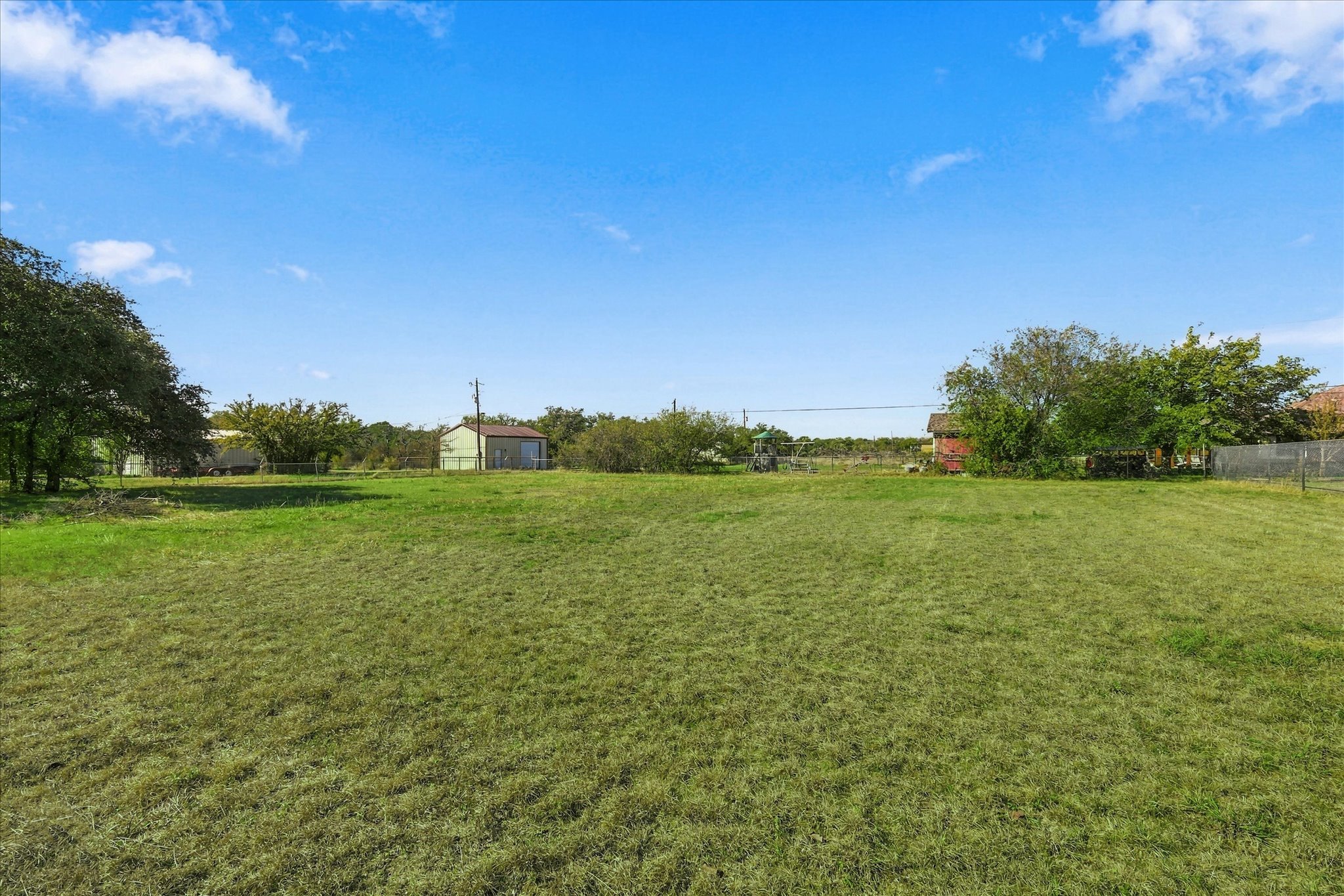 2004 Adams Lane, Azle, TX, 76020 - 物件實景