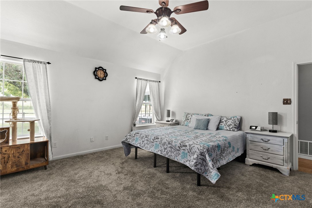 Gatesville, Texas, 76528, United States, 4 Bedrooms Bedrooms, ,2 BathroomsBathrooms,Residential,For Sale,1889930