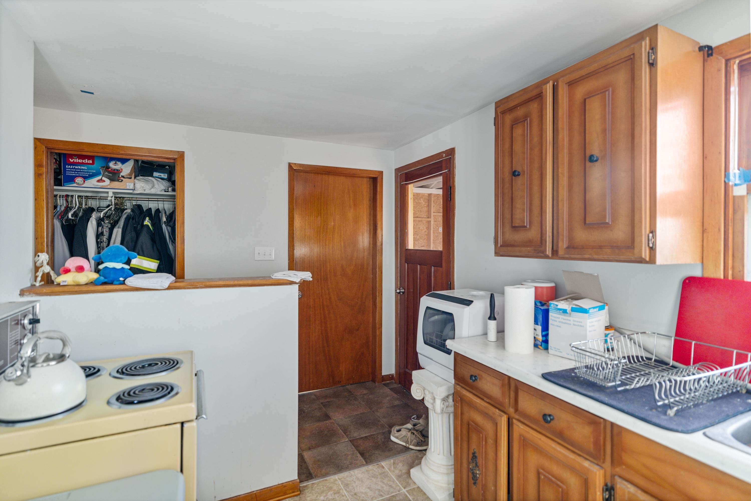 CHARLOTTETOWN, Prince Edward Island, C1A 3E4, CA, 3 Bedrooms Bedrooms, ,Residential,For Sale,1876042