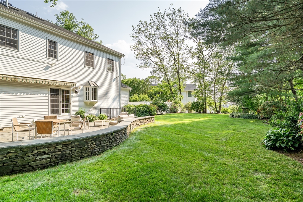 Wellesley, Massachusetts, 02481, United States, 6 Bedrooms Bedrooms, ,8 BathroomsBathrooms,Residential,For Sale,1941628