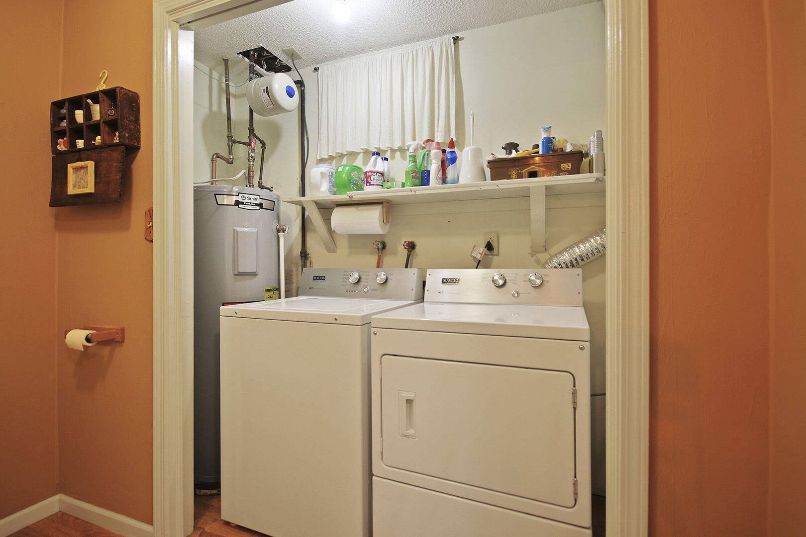 COLUMBIA, Missouri, 65203, United States, 5 Bedrooms Bedrooms, ,3 BathroomsBathrooms,Residential,For Sale,1975322