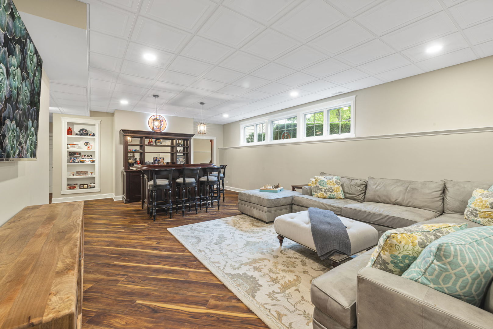 Batavia, Illinois, 60510, United States, 4 Bedrooms Bedrooms, ,6 BathroomsBathrooms,Residential,For Sale,1988116